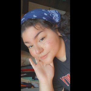 Meet your Posher, Brianna